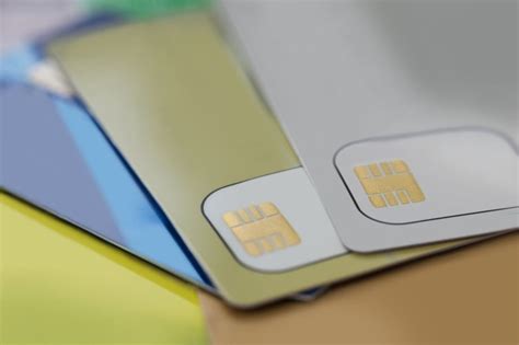 what do physical smart cards use for authentication|Understanding and Evaluating Virtual Smart Cards.